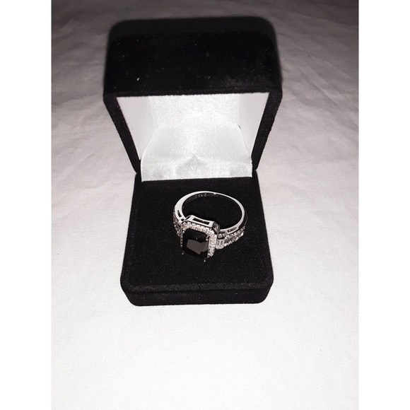 Black Sapphire & Diamond Sz 8 marked s925 Silver Cocktail Ring - Picture 5 of 6